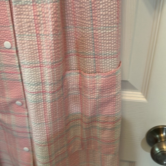 Miss Elaine M Pink Plaid snap front robe - Picture 7 of 9